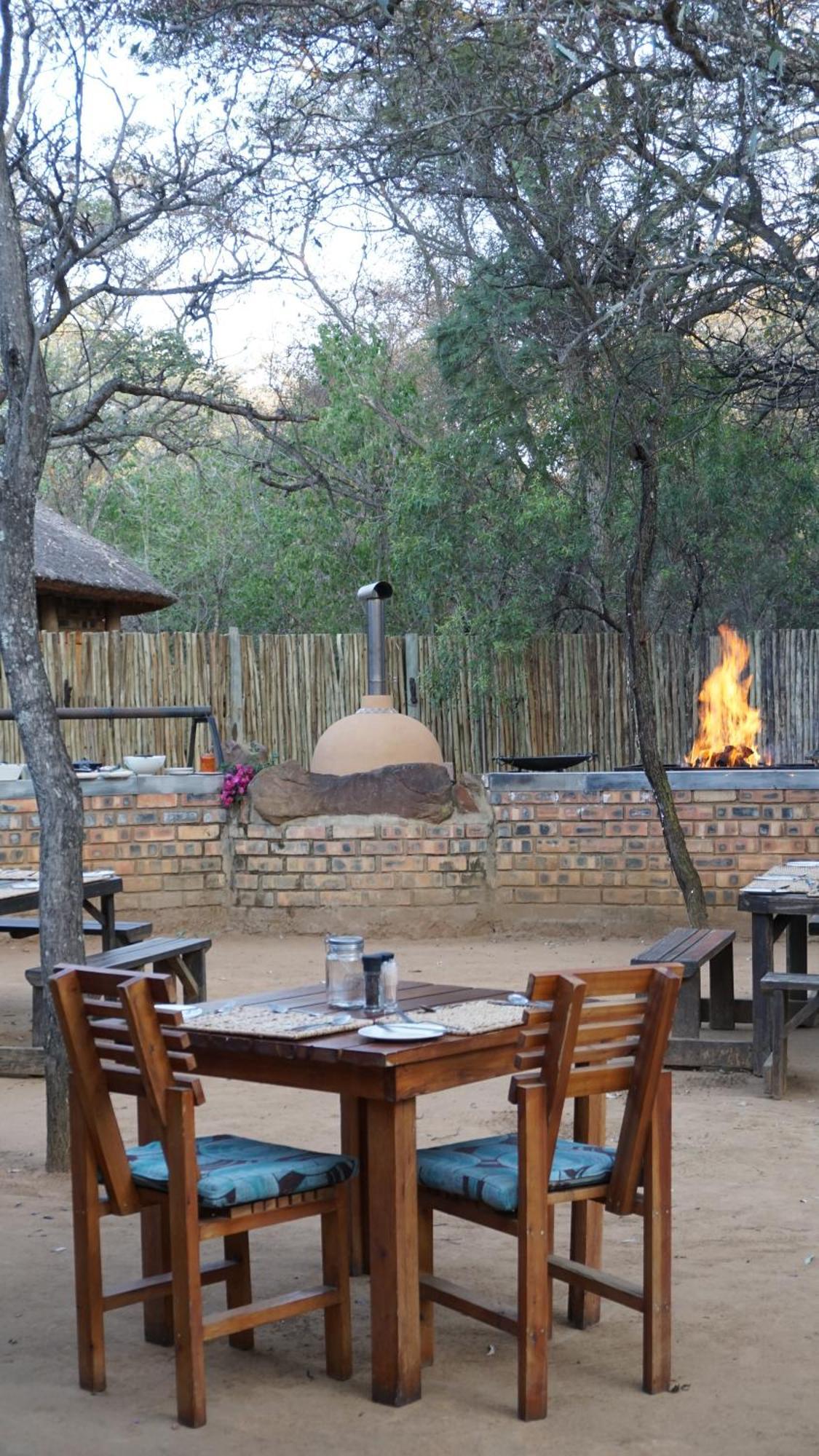 Honeyguide Ranger Camp Hotel Golders Green Kültér fotó